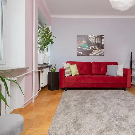 Apartment Metro Politechnika Studio Konstytucji By Renters